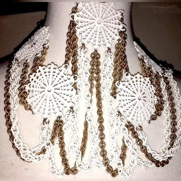 Chain Snowflake Choker Necklace and a Belt, Many Styles in one mont cond S-M - Picture 1 of 9